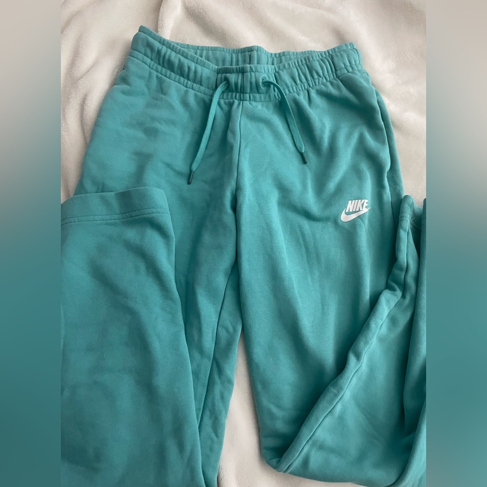 blue nike sweatpants XS